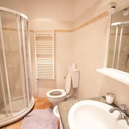 Le Di Petra * Vignana