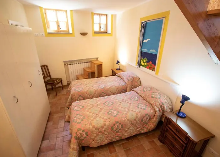 Le Di Petra アパート Vignana